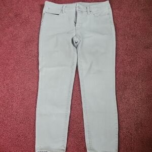 Women's Jeans